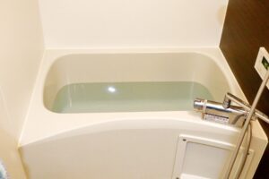 お風呂の蛇口から水漏れ！よくあるケースや原因を徹底検証